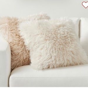 Pottery Barn Faux Fur Pillow Covers NWT